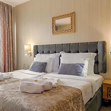 Murite Park 4*